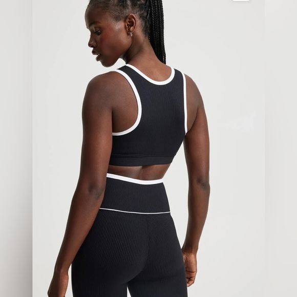 Year of Ours Sara Sports Bra Size XS NWT - Picture 3 of 7